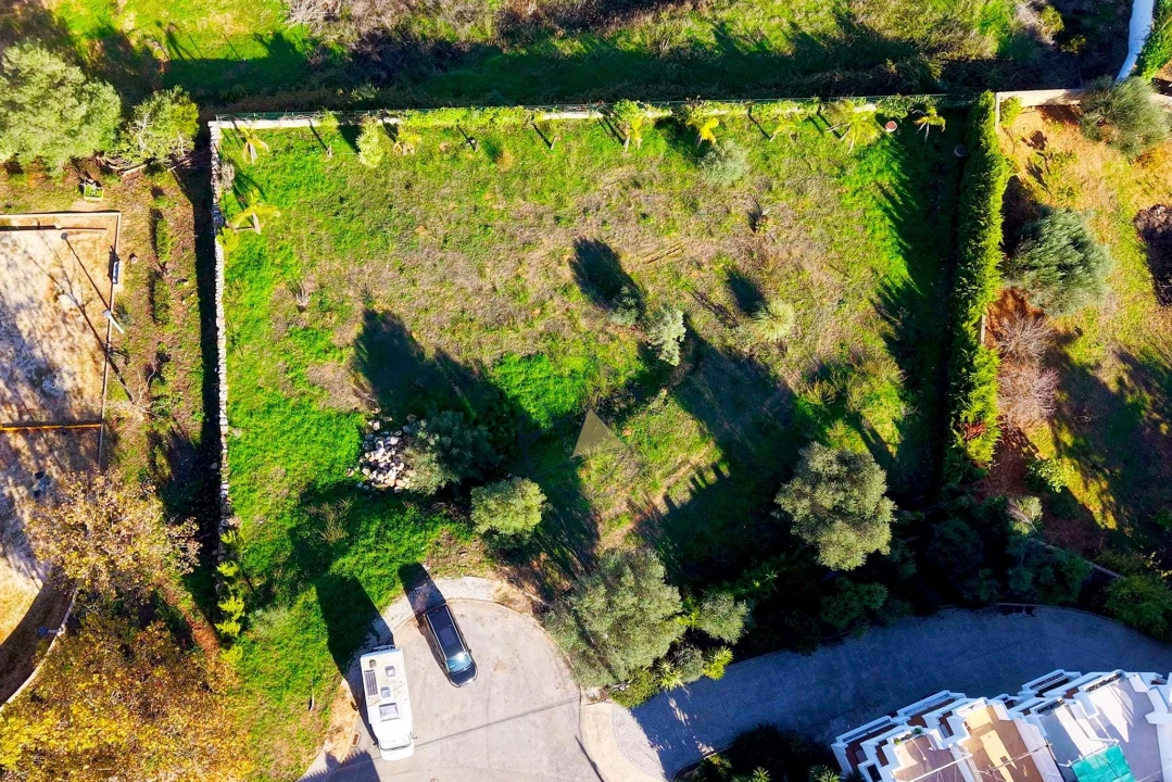 Terreno para Venda em Alvor Foto 7