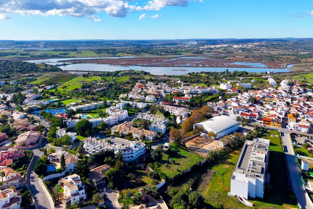 Terreno para Venda em Alvor Foto 25