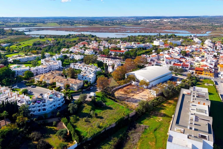 Terreno para Venda em Alvor Foto 16