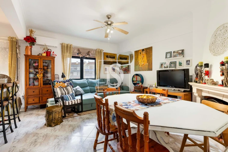 Apartamento T3 para Venda em Amora Foto 4