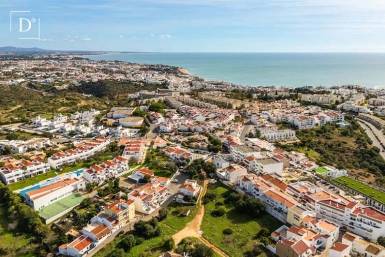 Moradia T5 para Venda em Albufeira e Olhos de Água Foto 44