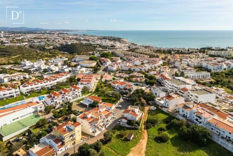 Moradia T5 para Venda em Albufeira e Olhos de Água Foto 43