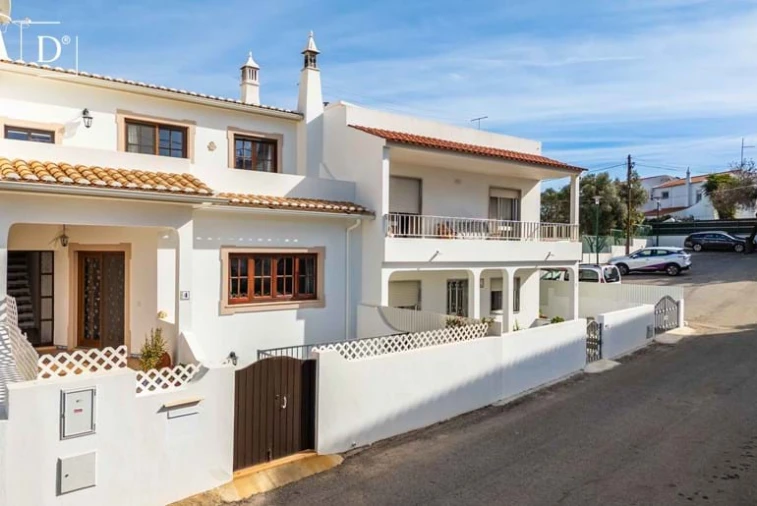 Moradia T5 para Venda em Albufeira e Olhos de Água Foto 16