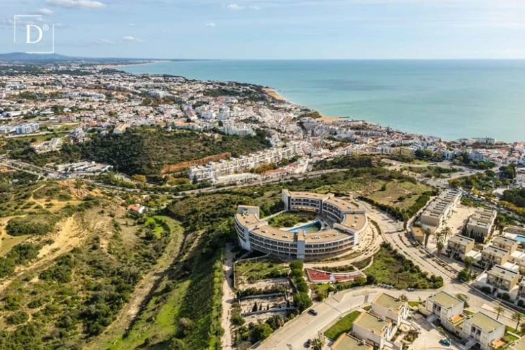 Moradia T5 para Venda em Albufeira e Olhos de Água Foto 47