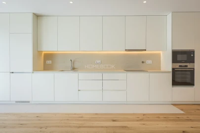 Apartamento T3 para Venda em Glória e Vera Cruz