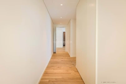 Apartamento T3 para Venda em Glória e Vera Cruz