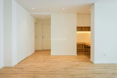 Apartamento T3 para Venda em Glória e Vera Cruz