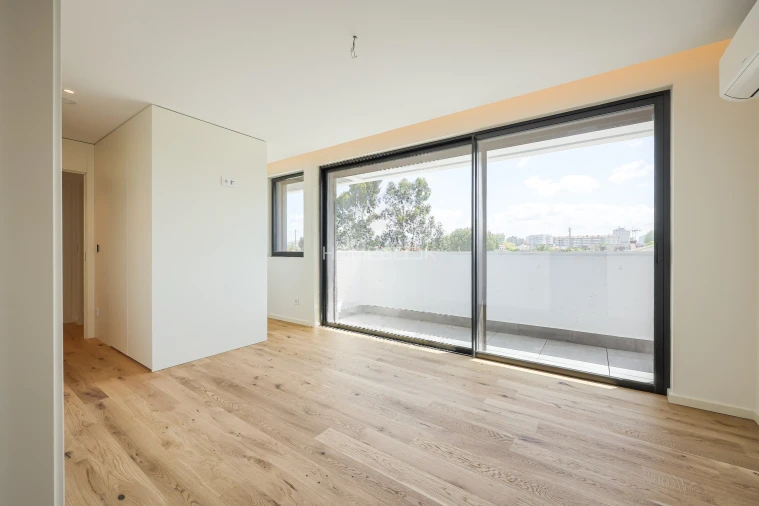 Apartamento T3 para Venda em Glória e Vera Cruz Foto 8