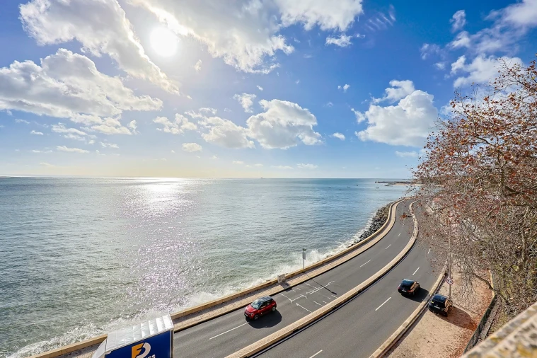 Moradia T15 para Venda em Oeiras e São Julião da Barra, Paço de Arcos e Caxias Foto 34