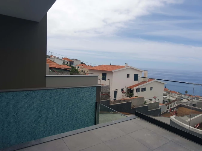 Moradia T3 para Venda em Funchal (Santa Maria Maior) Foto 11