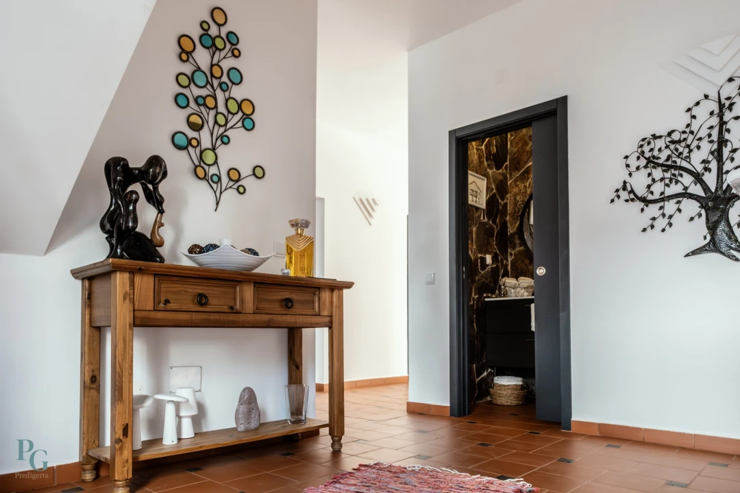 Moradia T4 para Venda em Mexilhoeira Grande Foto 11