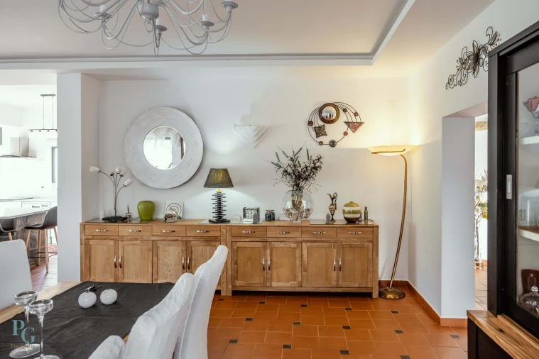 Moradia T4 para Venda em Mexilhoeira Grande Foto 25