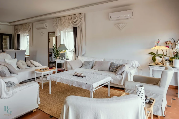 Moradia T4 para Venda em Mexilhoeira Grande Foto 30