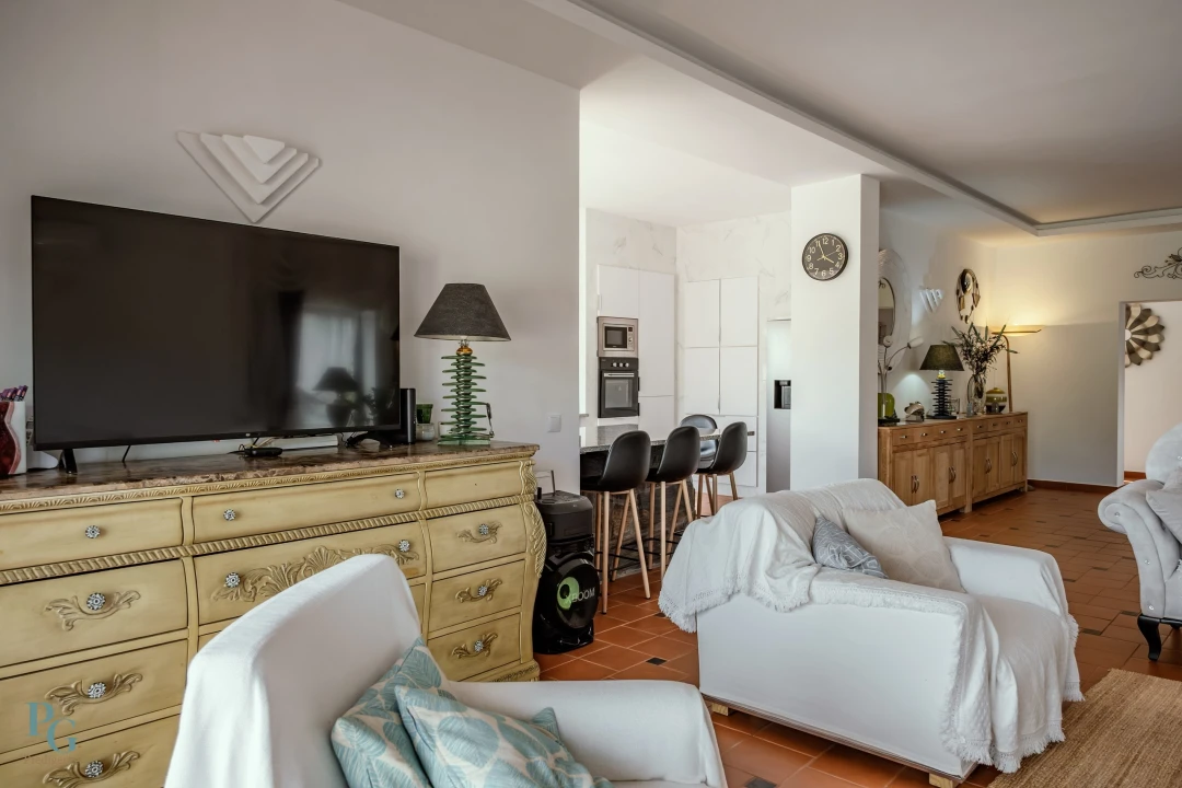 Moradia T4 para Venda em Mexilhoeira Grande Foto 29