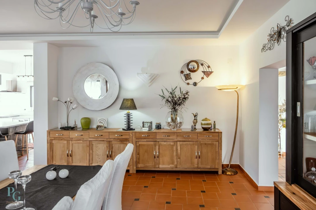 Moradia T4 para Venda em Mexilhoeira Grande Foto 25