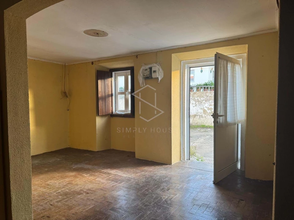 Moradia T2 para Venda em Vimeiro Foto 3