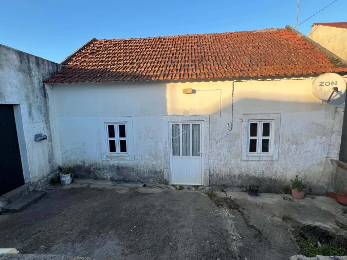 Moradia T2 para Venda em Vimeiro Foto 2