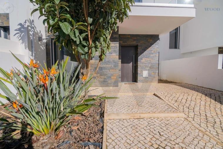 Moradia T3 para Venda em Portimão Foto 4