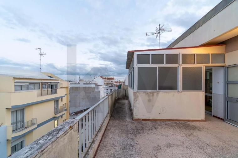 Apartamento T2 para Venda em Vila Real de Santo Antonio Foto 17