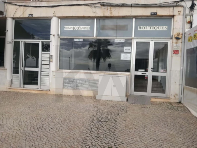 Negócio para Venda em Quarteira Foto 9