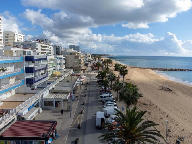 Negócio para Venda em Quarteira Foto 21