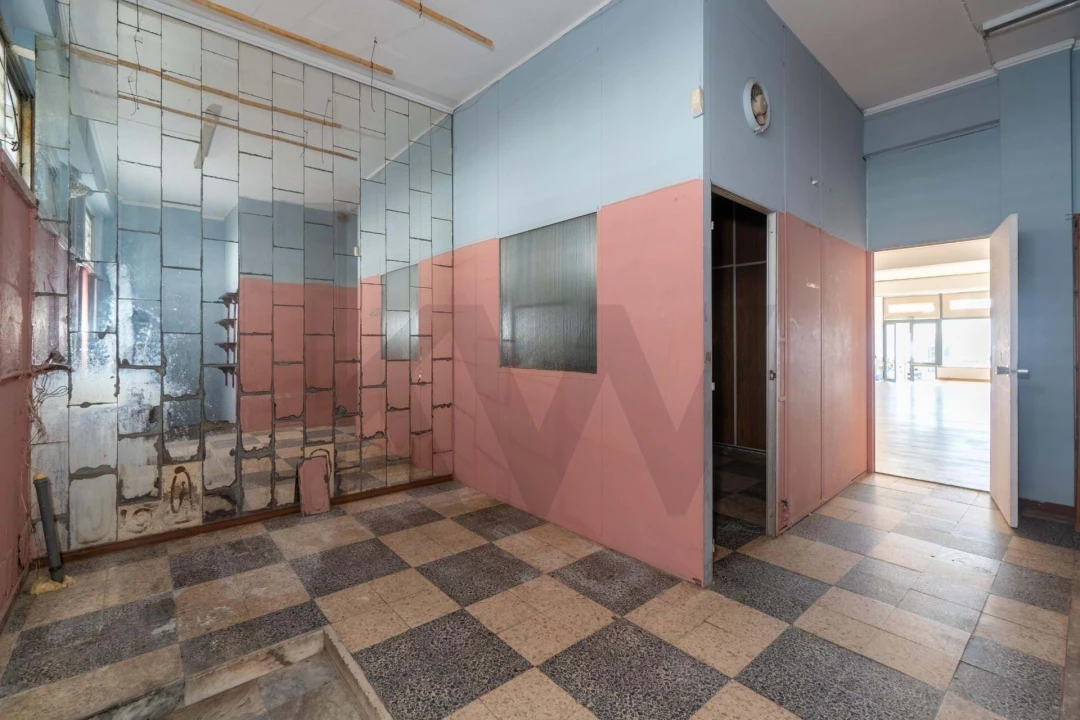 Negócio para Venda em Quarteira Foto 29