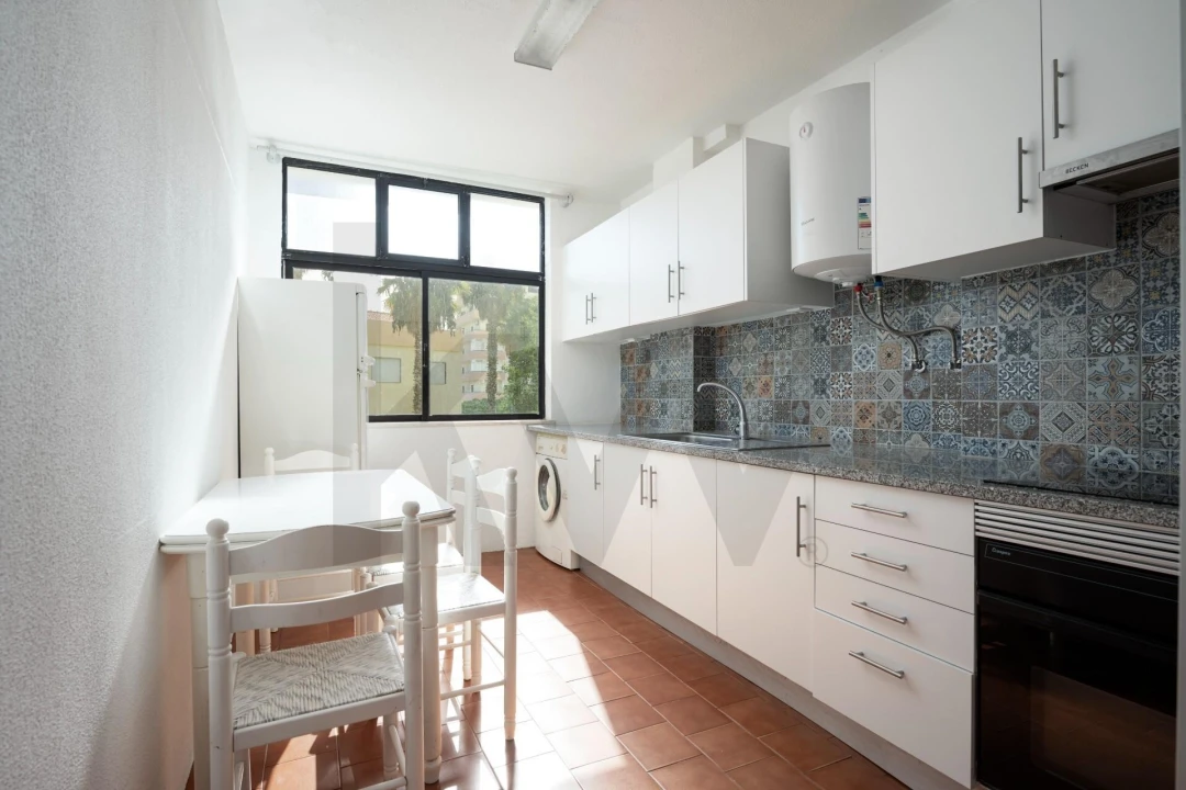 Apartamento T2 para Venda em Portimão Foto 1
