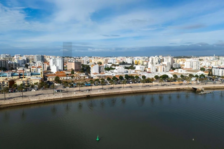 Apartamento T2 para Venda em Portimão Foto 29