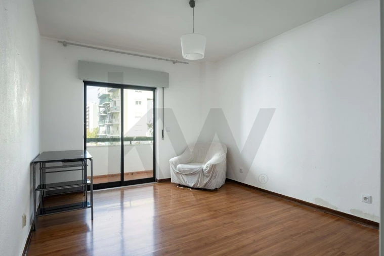 Apartamento T2 para Venda em Portimão Foto 5
