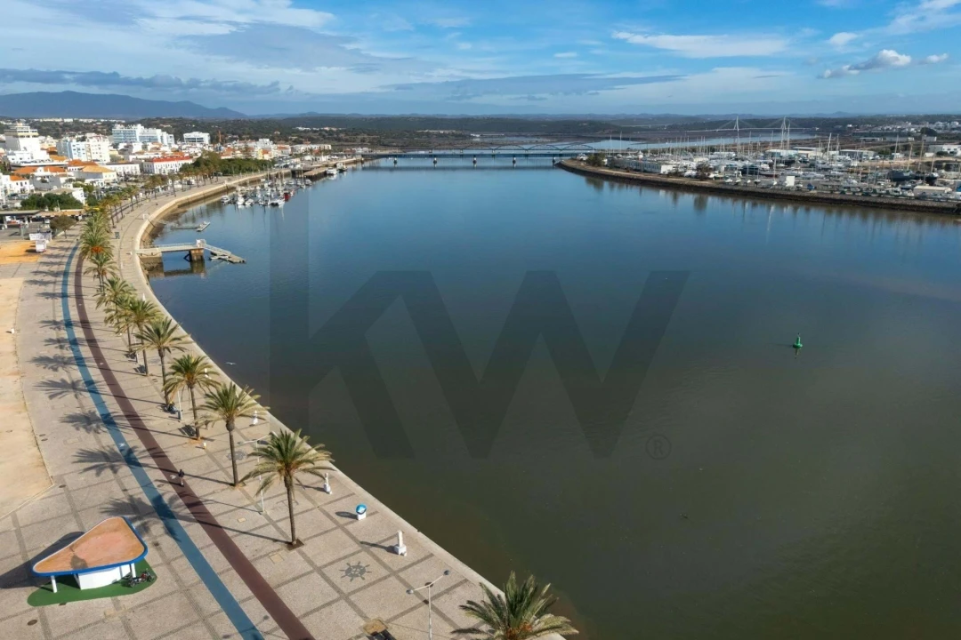 Apartamento T2 para Venda em Portimão Foto 27