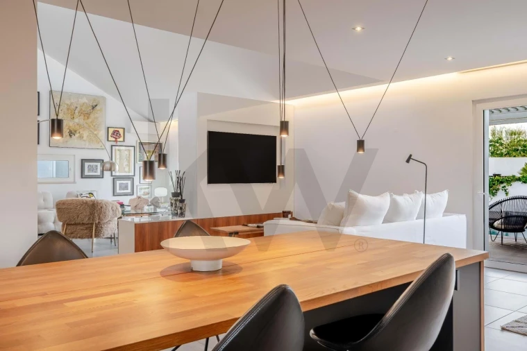 Moradia T3 para Venda em Armação de Pera Foto 11