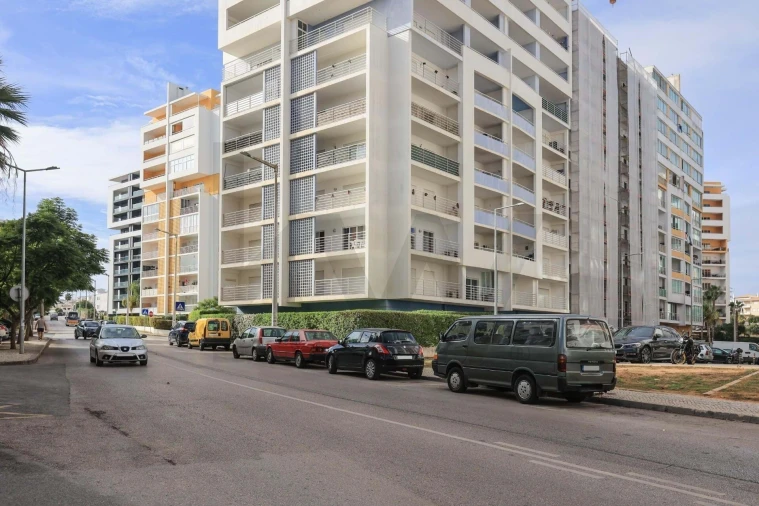 Apartamento T1 para Venda em Portimão Foto 19