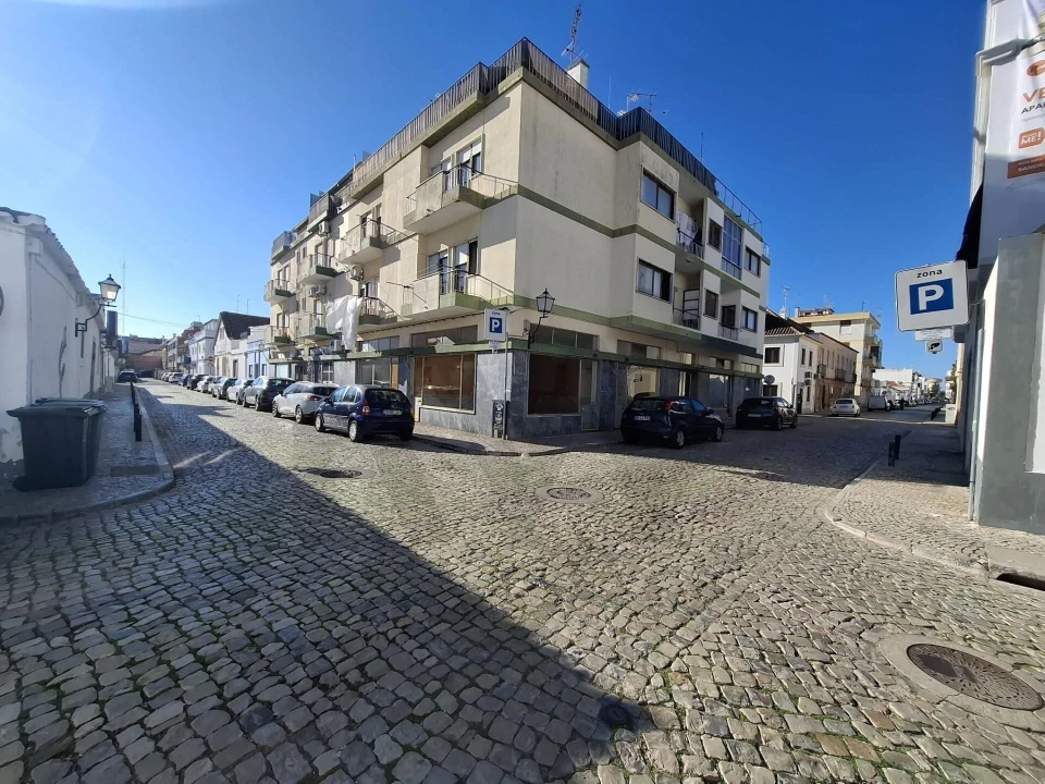 Negócio para Venda em Vila Real de Santo Antonio Foto 2