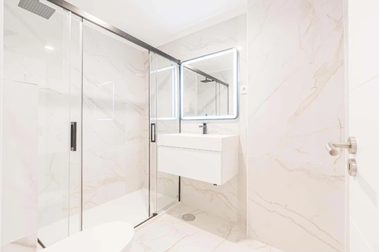 Apartamento T4 para Venda em Massamá e Monte Abraão Foto 24