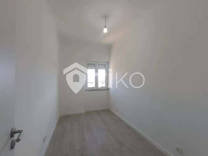 Apartamento T3 para Venda em Venteira Foto 16