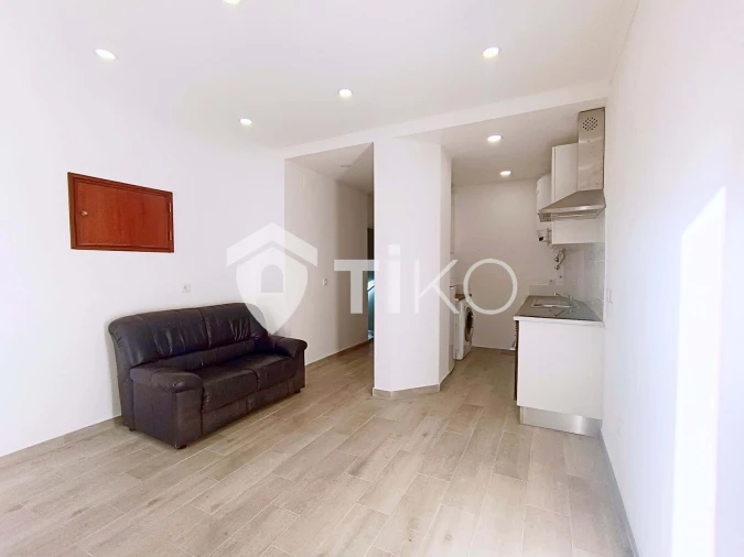 Negócio para Venda em Venteira Foto 4