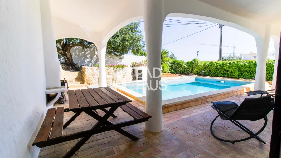 Moradia T5 para Arrendamento em Albufeira e Olhos de Água Foto 13