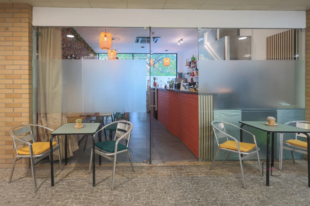 Negócio para Venda em Ramalde Foto 17