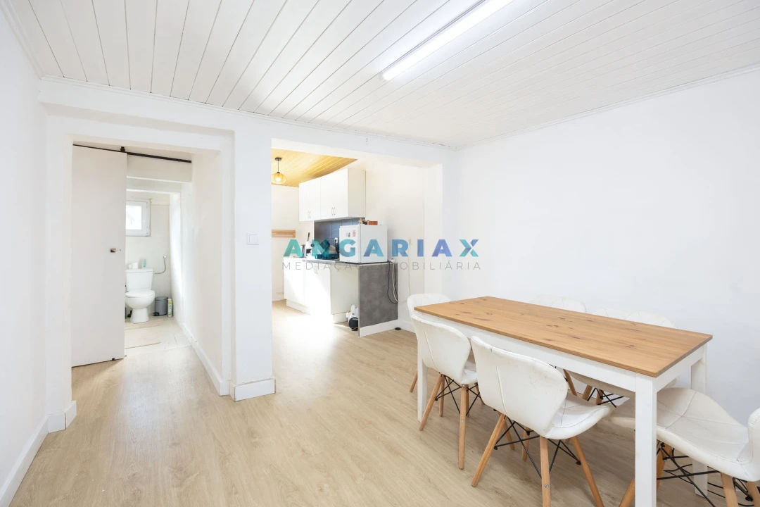 Moradia T2 para Venda em Coz, Alpedriz e Montes Foto 9