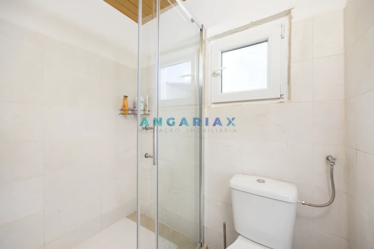 Moradia T2 para Venda em Coz, Alpedriz e Montes Foto 25