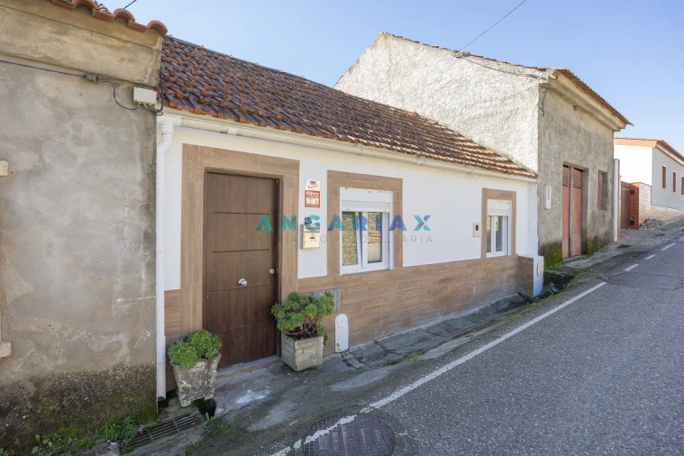 Moradia T2 para Venda em Coz, Alpedriz e Montes