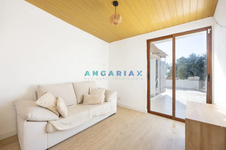 Moradia T2 para Venda em Coz, Alpedriz e Montes Foto 11