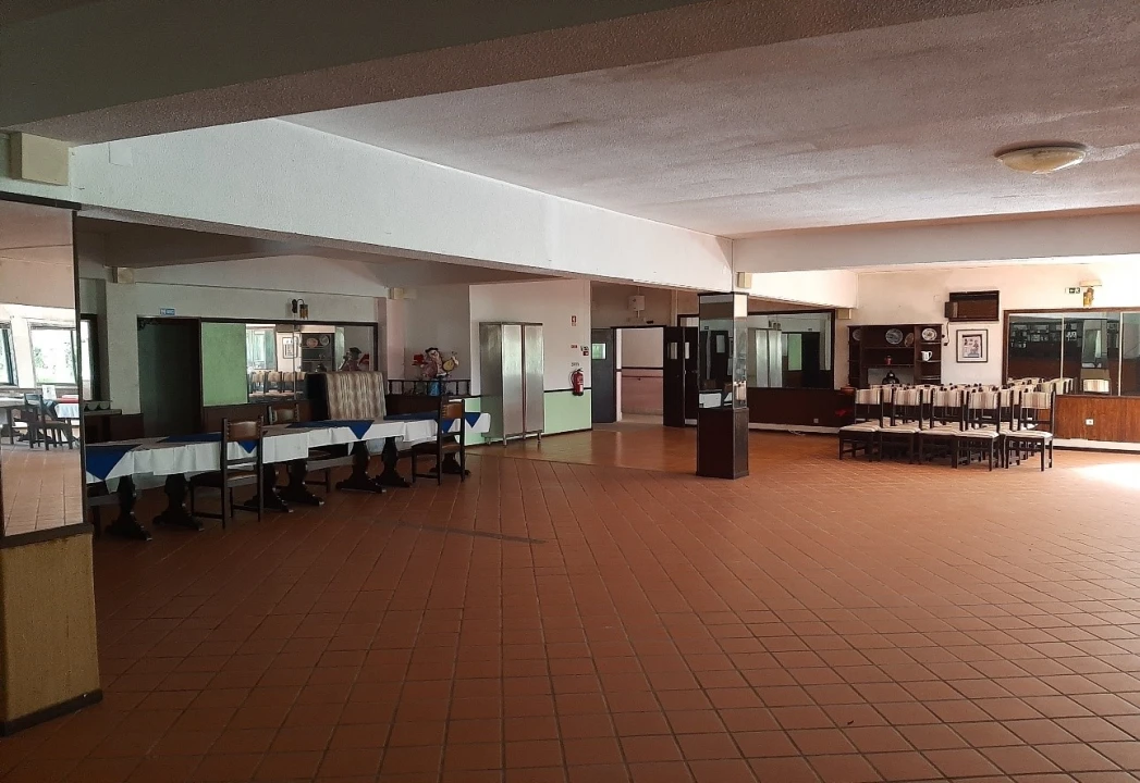 Prédio para Venda em Foz do Arelho Foto 9