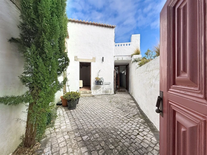 Moradia T3 para Venda em Santa Maria, São Pedro e Sobral da Lagoa Foto 2