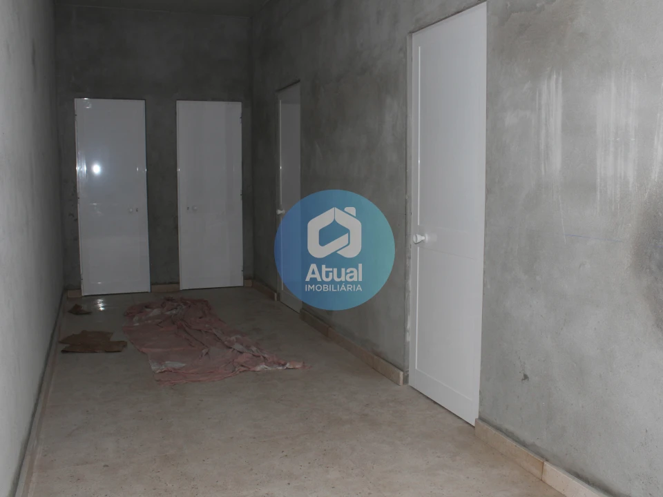 Loja para Arrendamento em Caldas de Vizela (São Miguel e São João) Foto 9