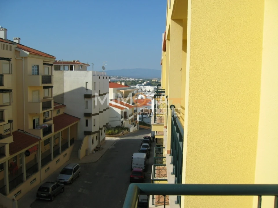 Apartamento T2 para Arrendamento em Lagos (São Sebastião e Santa Maria) Foto 22