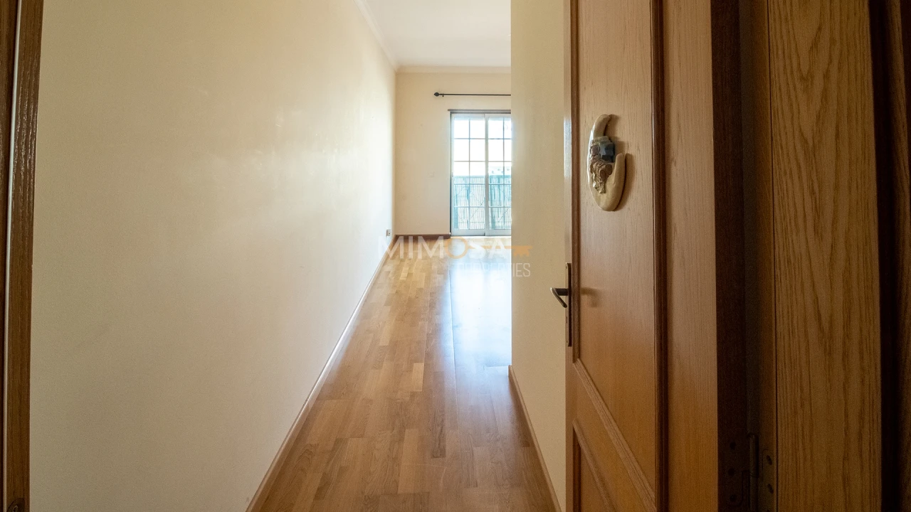 Apartamento T2 para Arrendamento em Lagos (São Sebastião e Santa Maria) Foto 15