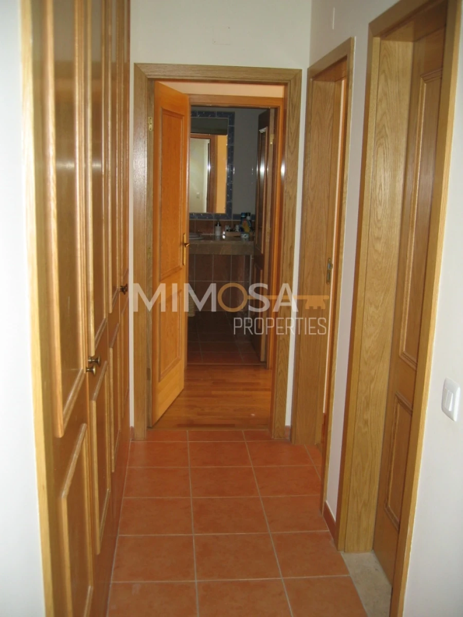 Apartamento T2 para Arrendamento em Lagos (São Sebastião e Santa Maria) Foto 19