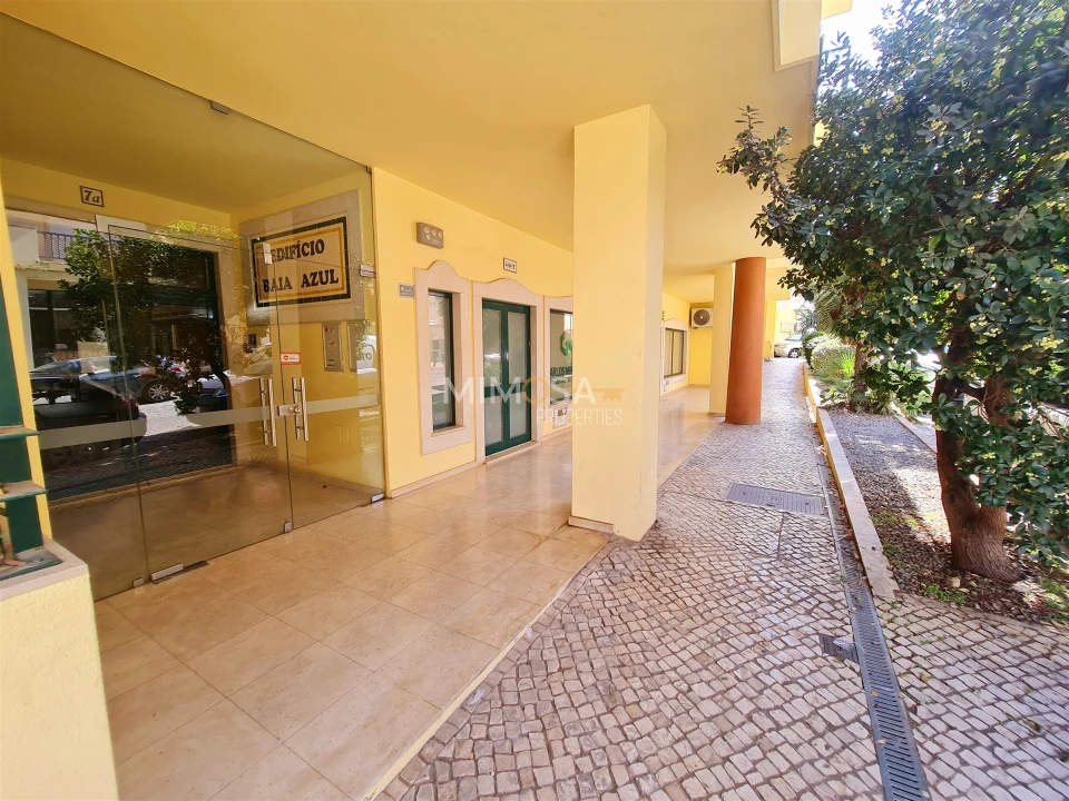 Apartamento T2 para Arrendamento em Lagos (São Sebastião e Santa Maria) Foto 36