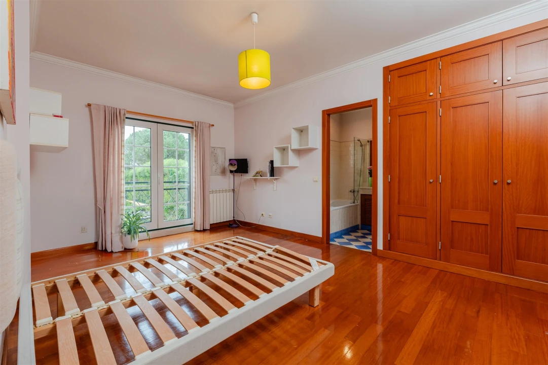 Moradia T4 para Venda em Santa Maria e São Miguel, São Martinho, São Pedro Penaferrim Foto 33